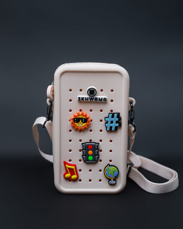 Skhwama Charms – White